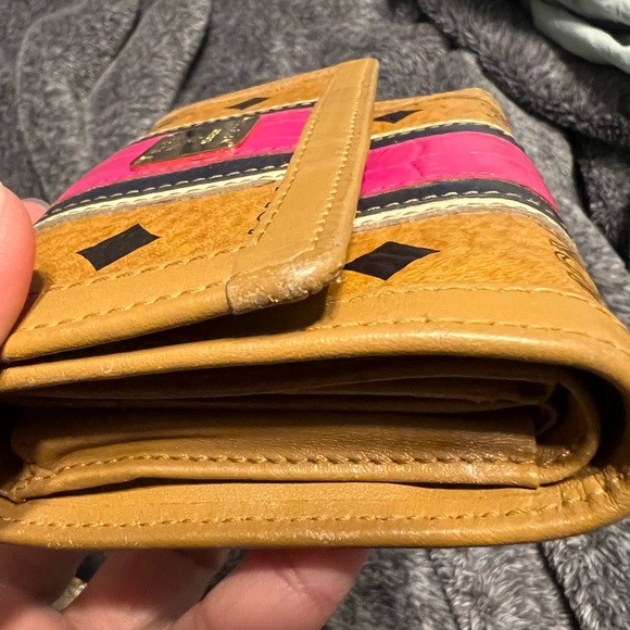 MCM wallet - Picture 4 of 8